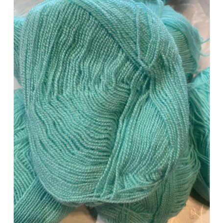 550g Perle akril fonal