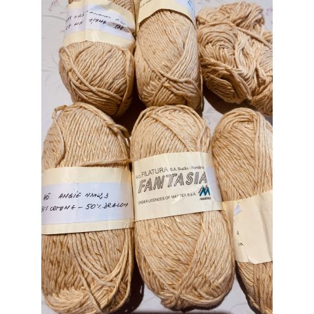 295g Fantasia fonal 50% pamut+ dralon