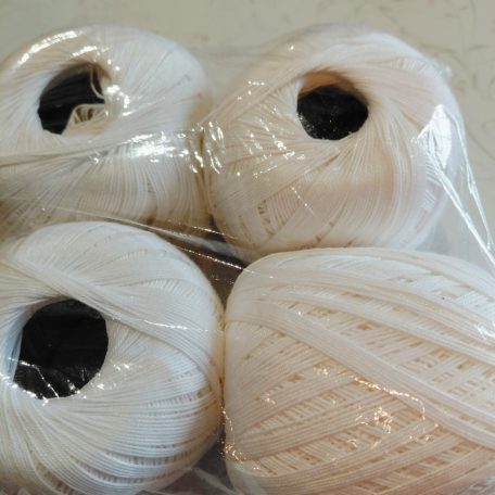 200g mercererizált pamut horgolófonal