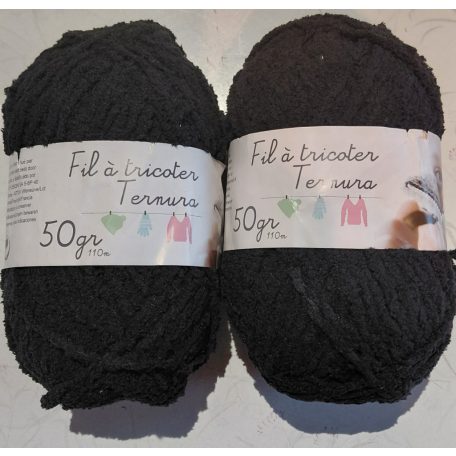 100g poliészter fonal