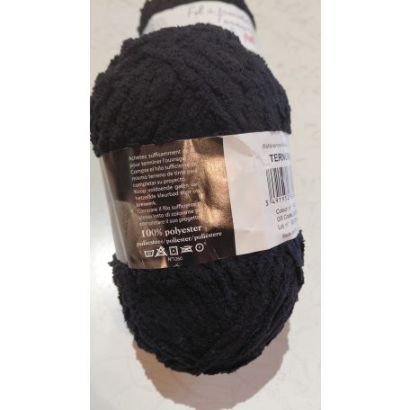 100g poliészter fonal