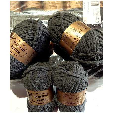 700g Woll Butt Xenia poliészter fonal