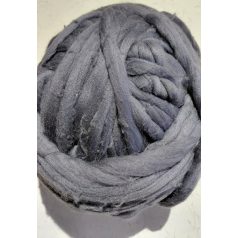 1380g  fésült merinó gyapjú