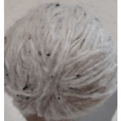 50g poliészter fonal