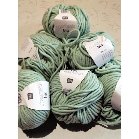 300g Rico Design Essential fonal 50% gyapjú+ poliakril