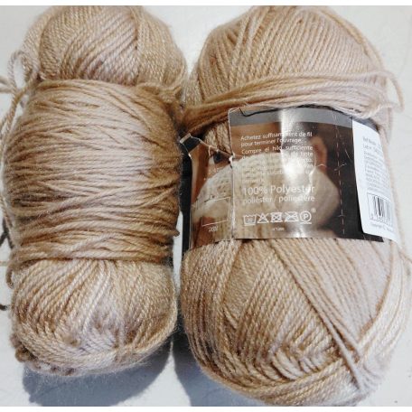 185g poliészter fonal