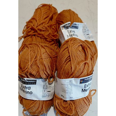 200g Schachenmayr Extra merino fonal 