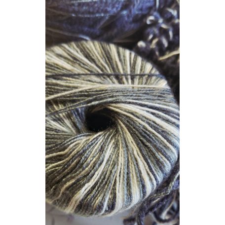 570g fonal pamut+ egyéb