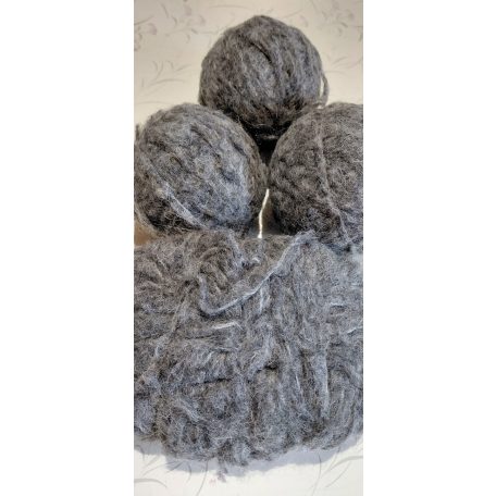 218g pihe-puha gyapjú fonal