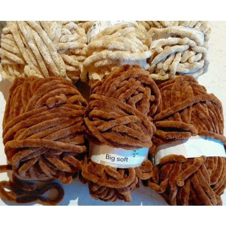 970g Zeeman Big soft poliészter pufi fonal 