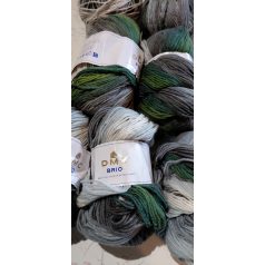 750g DMC Brio fonal 80% akril+ gyapjú