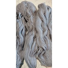 140g gyapjú fonal