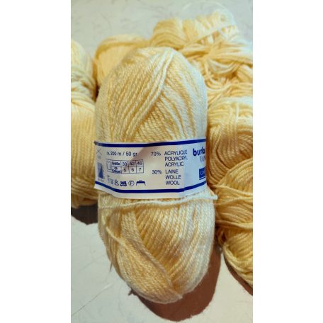 160g Burda Studio Sophie fonal 70% akril+ gyapjú