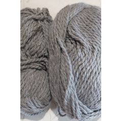 148g Julia fonal 80% akril+ gyapjú