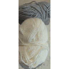 140g Julia fonal 80% akril+ gyapjú