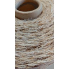 1600g gyapjúfonal szőnyeghez