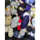 kilós vegyes akrilfonal 5000.-Ft.-kg.