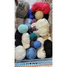 kilós vegyes akrilfonal 5000.-Ft.-kg.