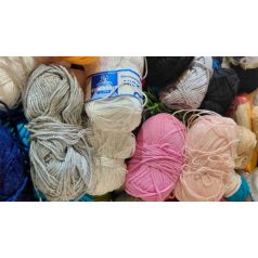 Kilós vegyes pamut+egyéb fonal 7000.-Ft./kg.