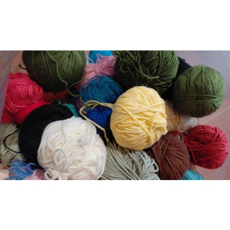 Kilós vegyes pamut+egyéb fonal 7000.-Ft./kg.